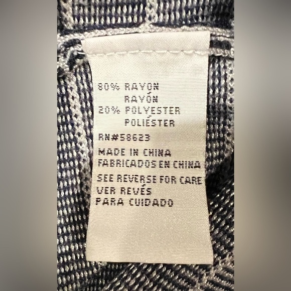 CAROL ROSE Womens Striped Asymmetrical  Long Sleeve Top Blouse Top Medium - Picture 6 of 7